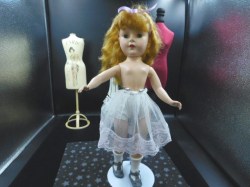 15 INCH ENGLISH WALKER SLIP